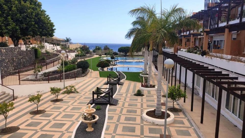 Ocean Breeze Retreat Lägenhet San Miguel de Abona Exteriör bild